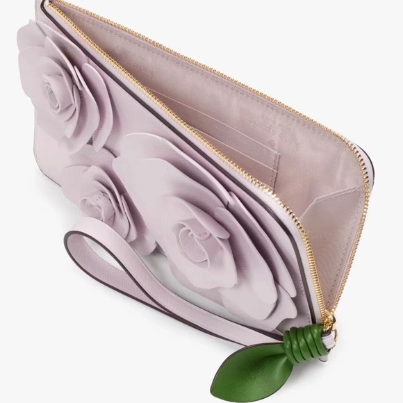 KATE SPADE 3D FLORA FLOWER MEDIUM L-ZIP WRISTLET AMETHYST FACTORY WRAPPED NWT - Picture 2 of 4